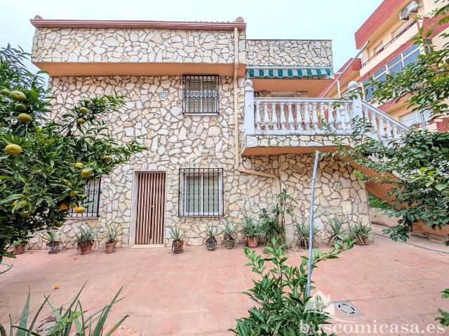 Casa chalet en Venta en Linarejos