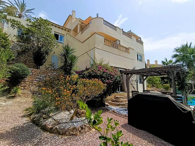 Casa chalet en Venta en Lomas de Campoamor Las Ramblas