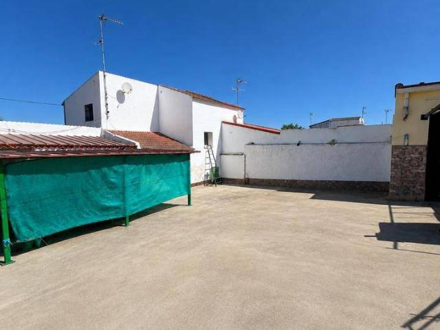 Casa chalet en Venta en Lobón