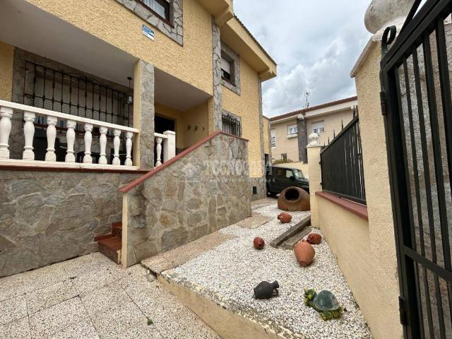 Casa chalet en Venta en Loeches