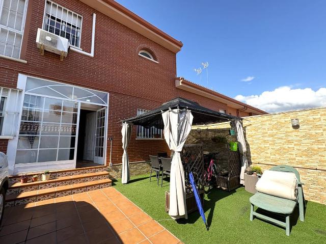 Casa chalet en Venta en Loeches