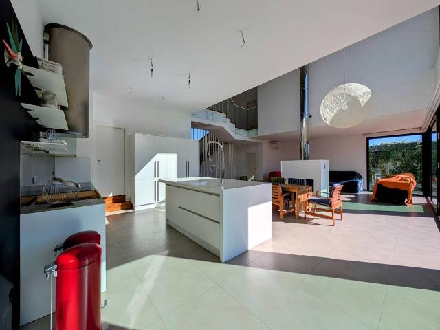 Casa chalet en Venta en Loja