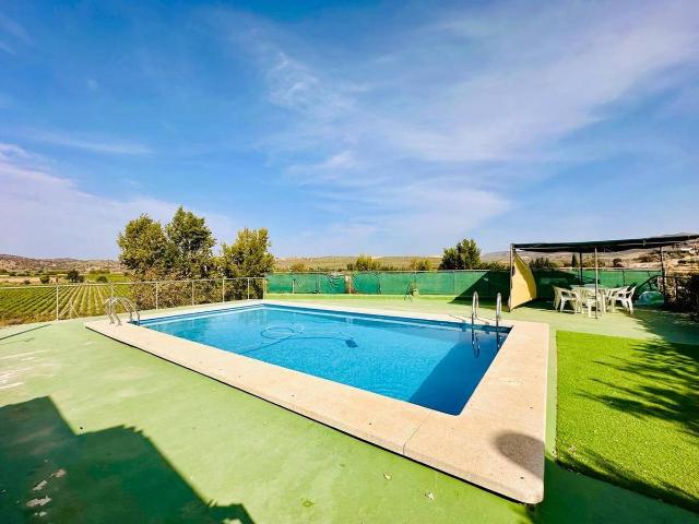 Casa chalet en Venta en Loja