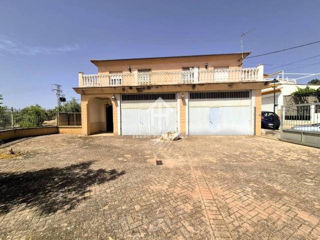 Casa chalet en Venta en Loja