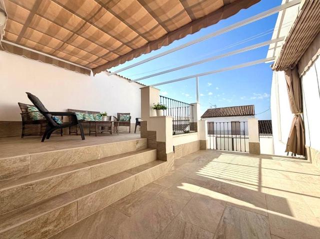 Casa chalet en Venta en Lopera