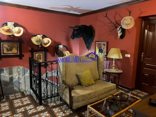 Casa chalet en Venta en Lopera