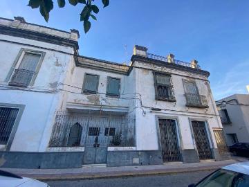 Casa chalet en Venta en Lora del Río