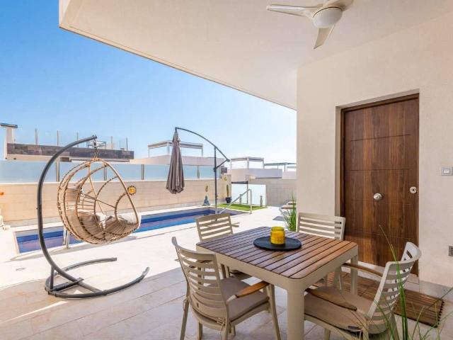 Casa chalet en Venta en Los Almendros