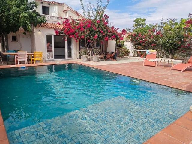 Casa chalet en Venta en Los Arenales del Sol