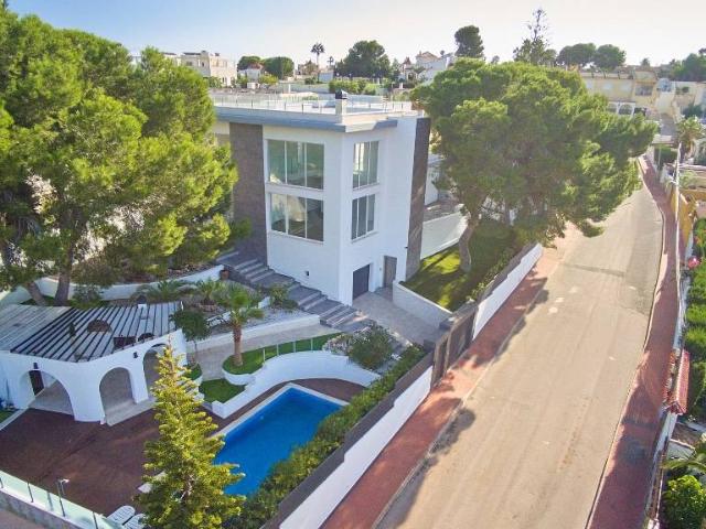 Casa chalet en Venta en Los Balcones Los Altos