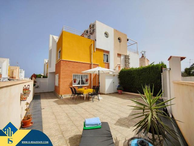 Casa chalet en Venta en Los Balcones Los Altos