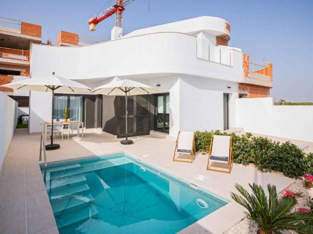 Casa chalet en Venta en Los Balcones Los Altos