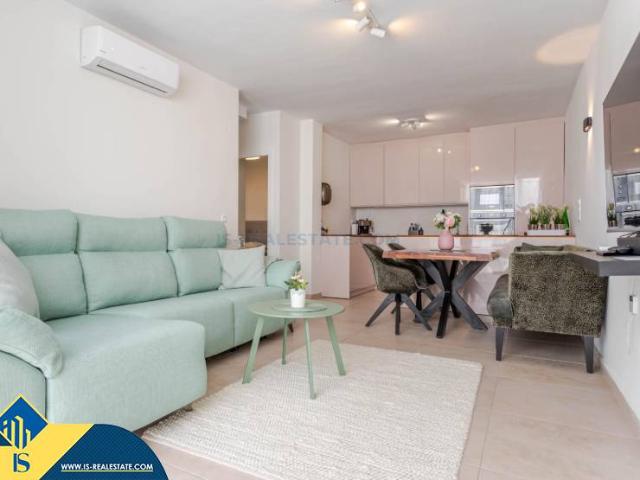 Casa chalet en Venta en Los Balcones Los Altos