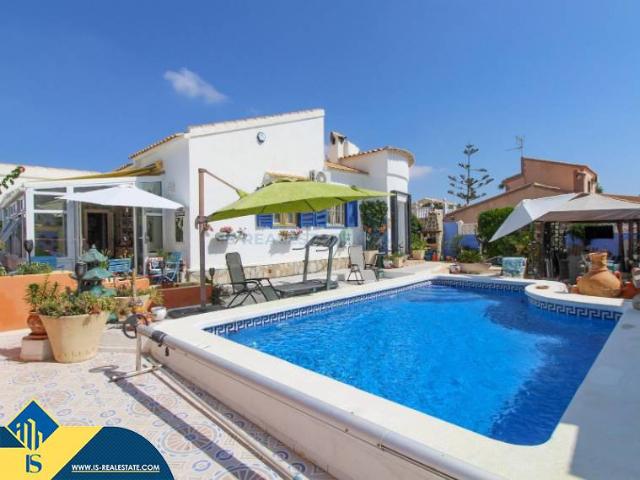 Casa chalet en Venta en Los Balcones Los Altos