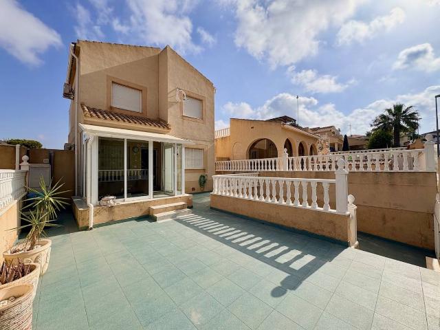 Casa chalet en Venta en Los Balcones y los Altos