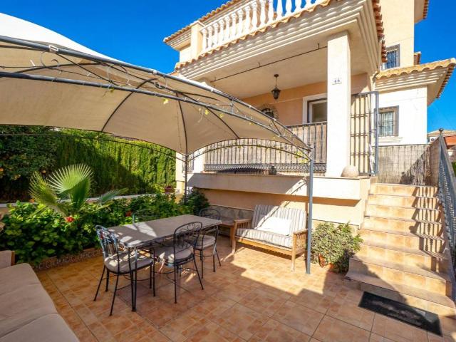 Casa chalet en Venta en Los Balcones y los Altos