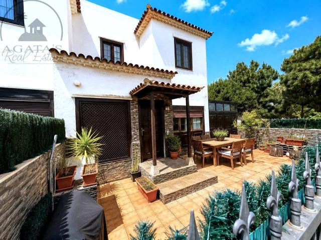 Casa chalet en Venta en Los Baldíos Geneto Guajara