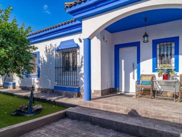 Casa chalet en Venta en Los Barrios