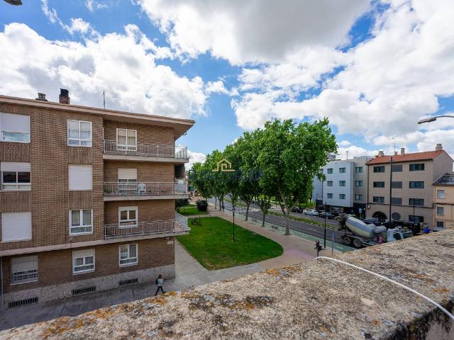 Casa chalet en Venta en Los Bloques