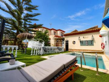 Casa chalet en Venta en Los Gallos