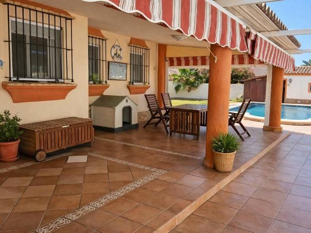 Casa chalet en Venta en Los Gallos