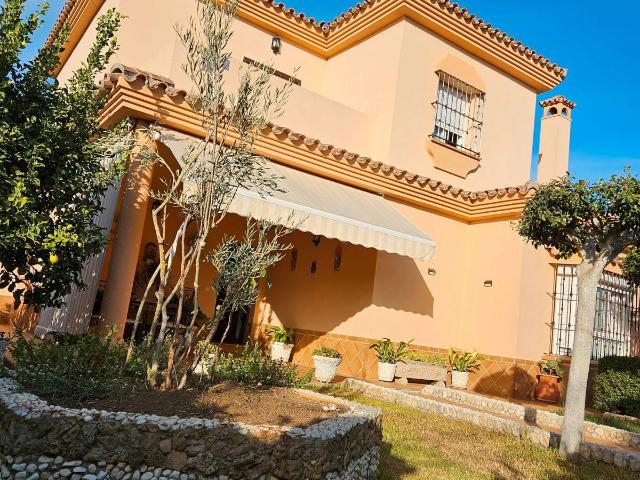 Casa chalet en Venta en Los Gallos