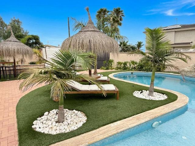 Casa chalet en Venta en Los Girasoles