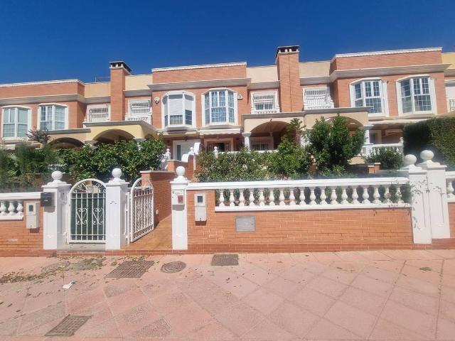Casa chalet en Venta en Los Molinos Villa Blanca