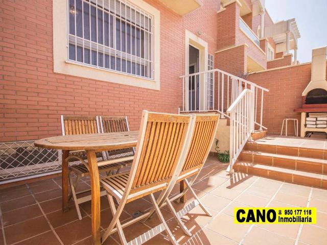 Casa chalet en Venta en Los Molinos Villa Blanca