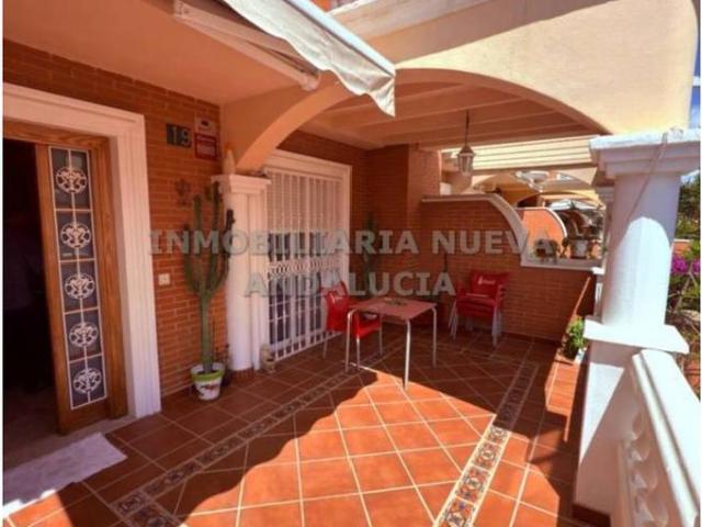 Casa chalet en Venta en Los Molinos Villa Blanca