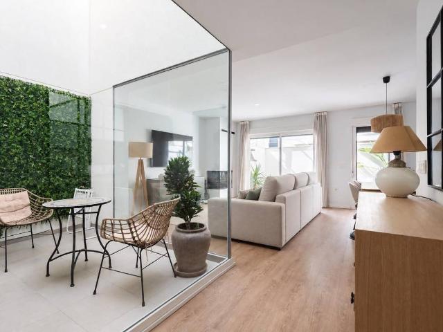 Casa chalet en Venta en Los Molinos Villa Blanca
