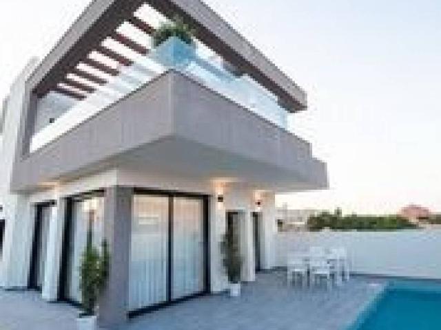 Casa chalet en Venta en Los Montesinos