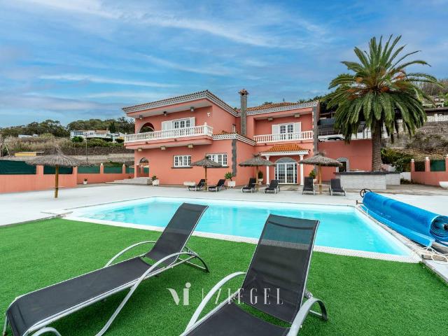 Casa chalet en Venta en Los Portales Visvique
