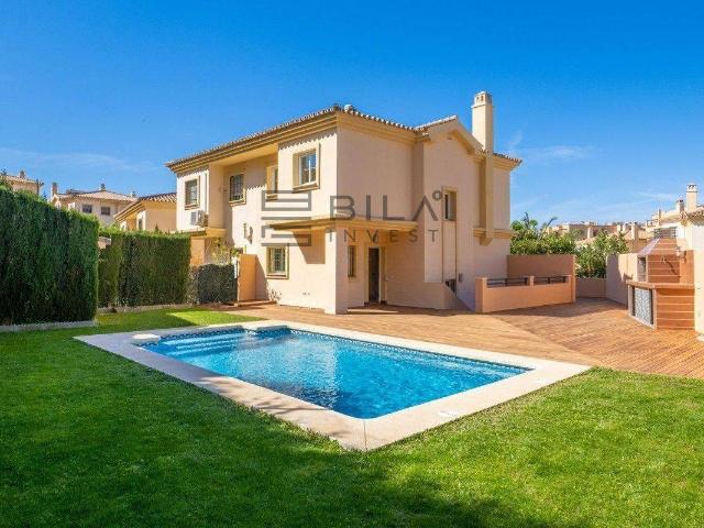 Casa chalet en Venta en Los Pacos