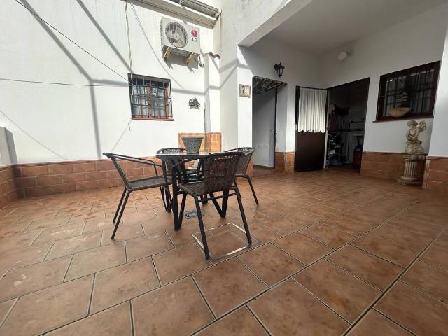Casa chalet en Venta en Los Palacios y Villafranca