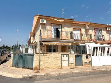 Casa chalet en Venta en Los Peñascos El Salero Los Imbernones