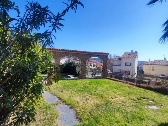 Casa chalet en Venta en Los Pinos El Pilar