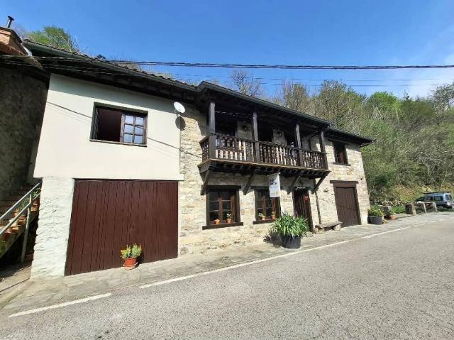 Casa chalet en Venta en Los Tojos