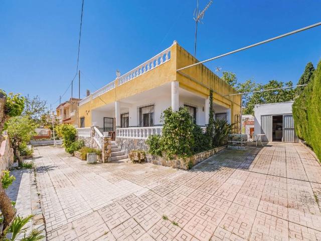 Casa chalet en Venta en Los Urrutias