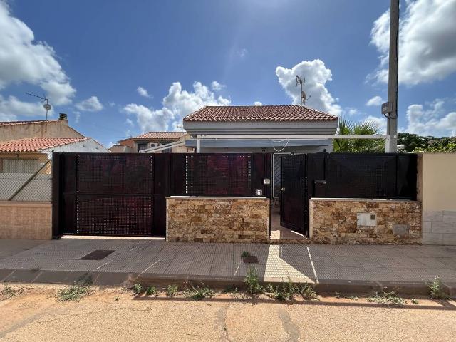 Casa chalet en Venta en Los Urrutias