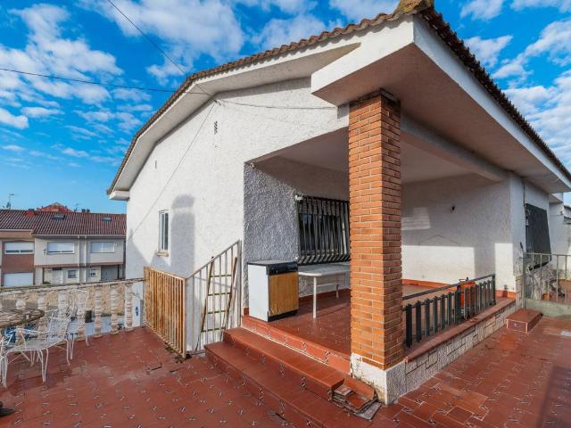 Casa chalet en Venta en Los Villares