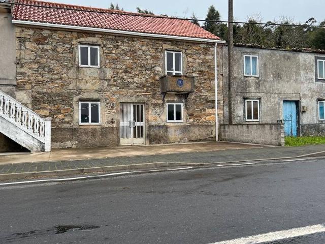 Casa chalet en Venta en Loureda Lañas Barrañán