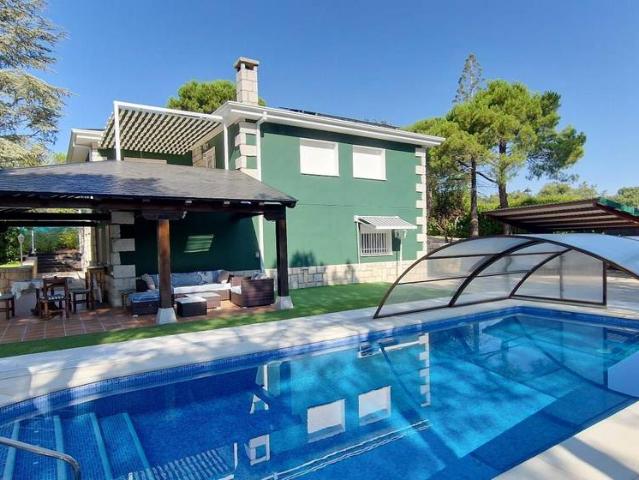 Casa chalet en Venta en Lozoyuela Navas Sieteiglesias