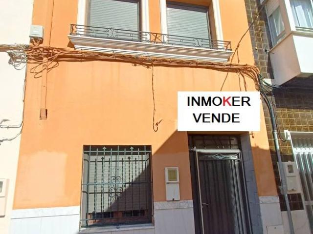 Casa chalet en Venta en Llombai