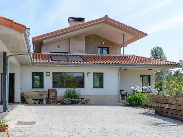 Casa chalet en Venta en Llanera