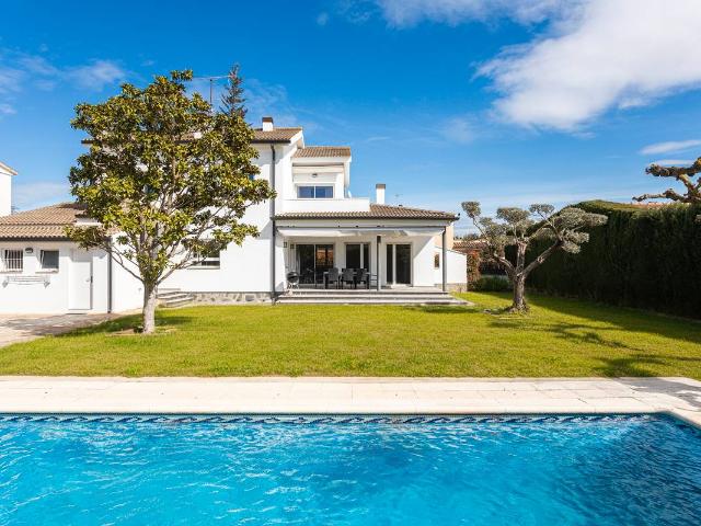 Casa chalet en Venta en Llers