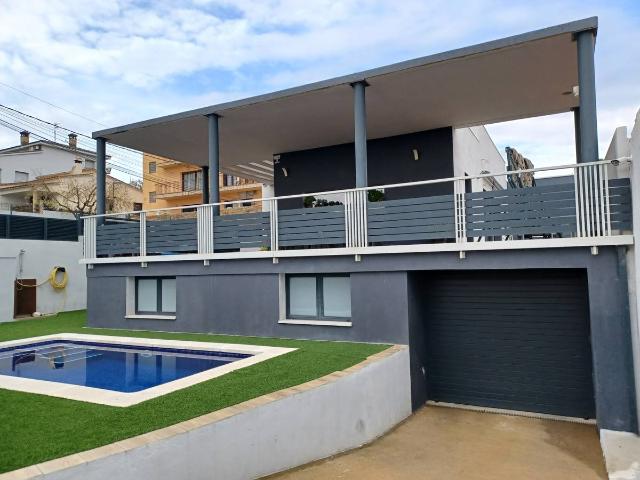 Casa chalet en Venta en Llers
