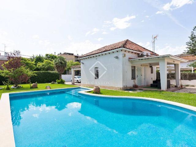 Casa chalet en Venta en Lluminetes
