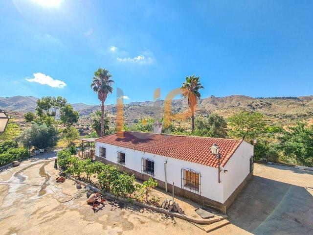 Casa chalet en Venta en Lubrín