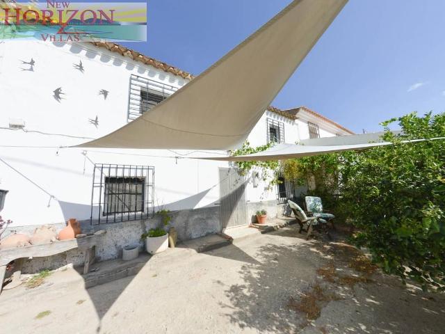 Casa chalet en Venta en Lubrín